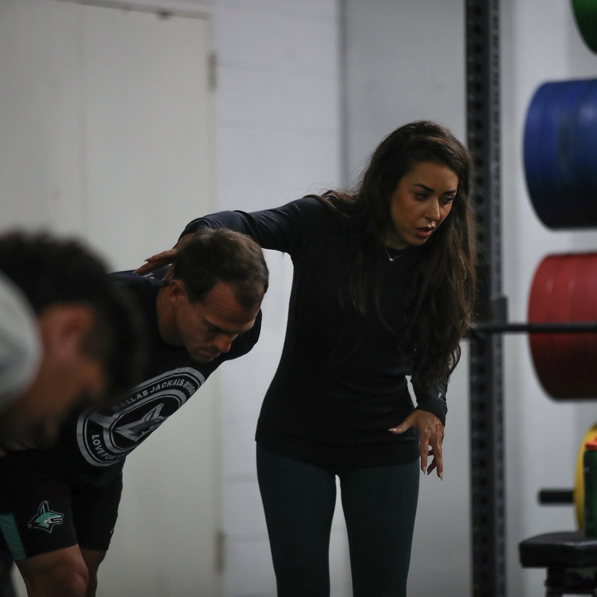 The bye week (and every week) is the perfect time for yoga. Thanks @SoniaAzadTV for helping us with our recovery! #DallasJackals | #JoinThePack