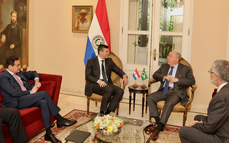 mreparaguay's tweet photo. Paraguay y Brasil avanzan en negociaciones sobre Itaipu.

➡️https://t.co/JPgAuAWBqN https://t.co/WTVcW0VNIq