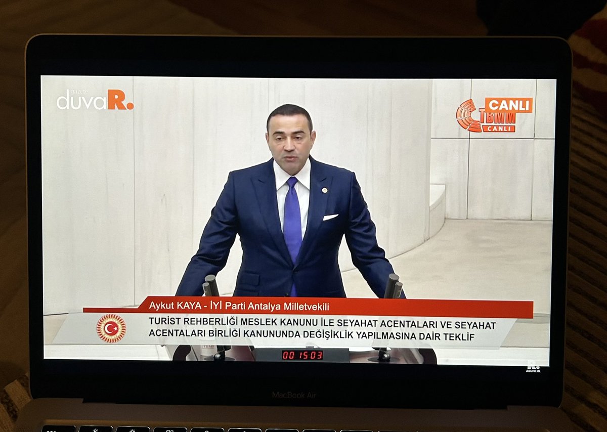 Cengiz Öztürk (@cengizzozturk) on Twitter photo TBMM’de meslek kanunumuza ilişkin maddeler için görüşmeler başladı. En kapsamlı açıklamayı yapan İyiParti vekillerinden <a href="/AykutKaya07/">Aykut Kaya</a> endişemiz olan tüm konuları büyük bir ustalıkla dile getiriyor 👏🏻
#TuristRehberlerineKulakVer
#TurizmHaftası TBMM’de meslek kanunumuza ilişkin maddeler için görüşmeler başladı. En kapsamlı açıklamayı yapan İyiParti vekillerinden <a href="/AykutKaya07/">Aykut Kaya</a> endişemiz olan tüm konuları büyük bir ustalıkla dile getiriyor 👏🏻
#TuristRehberlerineKulakVer
#TurizmHaftası