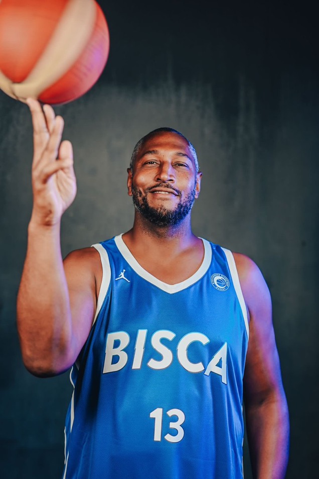 Un très joyeux anniversaire au 👑 Boris Diaw ! 42 ans et une carrière des plus admirables pour Babac qui sévit toujours du côté de Biscarosse 😎 L'épisode 4 de Landes of Brothers arrive trèèèèès bientôt 👀 Pour (re)voir les premiers épisodes c'est là 👇 youtube.com/playlist?list=…