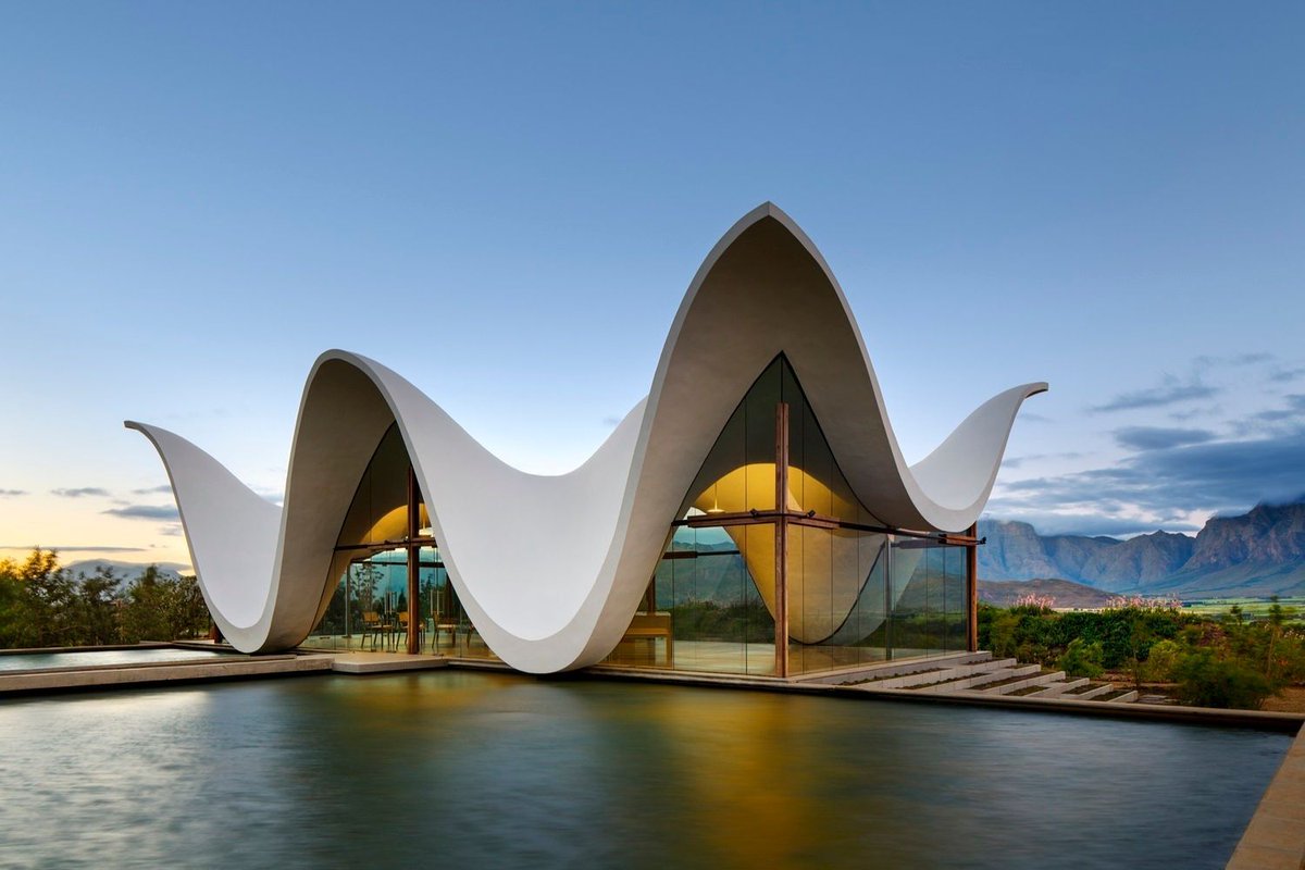 Concrete shells. Just about a bit history, structural principles and a few examples of one of the most interesting sort of structures.
#structuralengineering #concrete #Ingeniería @ArchDaily
buff.ly/2t9hNt9