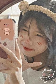 AlisonClar5886's tweet photo. The word “happiness” starts with H in the dictionary. But my happiness starts with U! https://t.co/SQyBhx1rmD