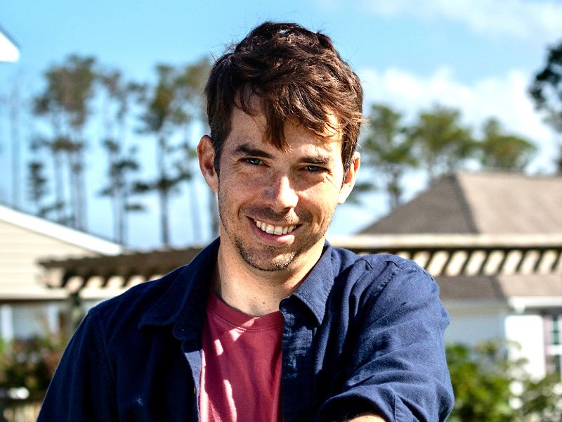 Longform Podcast (@longformpodcast) on Twitter photo Next in our series of interviews with winners of this yearâs <a href="/PolkAwards/">George Polk Awards</a>:
Jesse Coburn (<a href="/Jesse_Coburn/">Jesse Coburn</a>), investigative reporter for <a href="/StreetsblogNYC/">Streetsblog New York</a>, who won the Local Reporting award for his series on the black market for temporary license plates
pod.link/551088534 Next in our series of interviews with winners of this yearâs <a href="/PolkAwards/">George Polk Awards</a>:
Jesse Coburn (<a href="/Jesse_Coburn/">Jesse Coburn</a>), investigative reporter for <a href="/StreetsblogNYC/">Streetsblog New York</a>, who won the Local Reporting award for his series on the black market for temporary license plates
pod.link/551088534