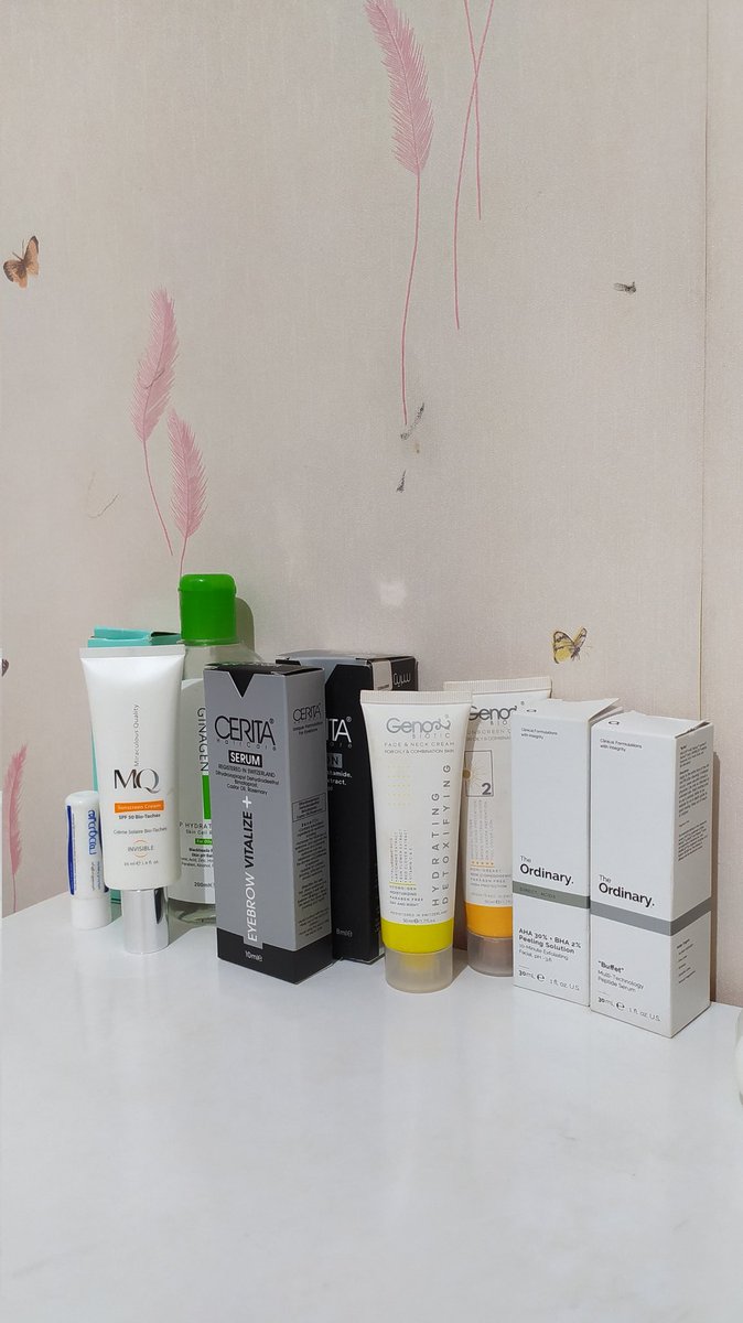 hoseoklover_m's tweet image. #ثرد
خب بچه ها قرار بود به ثرد بزارم راجب تجربه شخصی خودم از پوست جوش دارم و اینکه چطور اونو درمان کردم. 
اول از همه من نسبت به پوست صورتم همیشه اعتماد به نفس پایینی داشتم و سعی کردم تا حد زیادی به این حس بدم غلبه کنم
شما هرجور که باشید بازم زیبایید✨
(عکسای صورتمم پایینه)