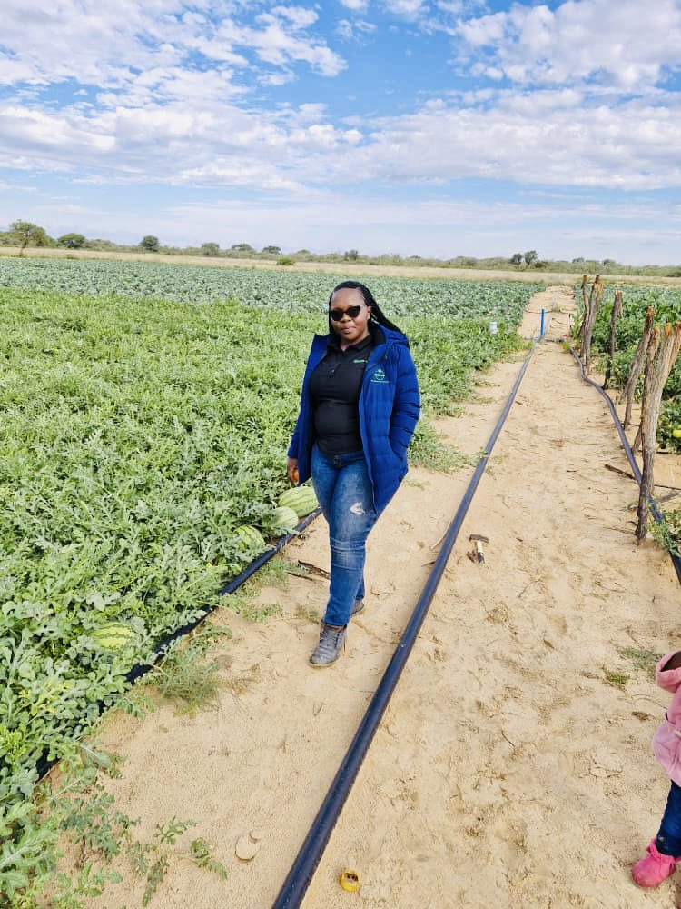 d_dialwa's tweet photo. We are customer centric. Our customers are our priority.

#SeedCOmarketingteam
#Aftersalesmarketing
#Thehomeofbumperharvest https://t.co/HEPsOEHYgB