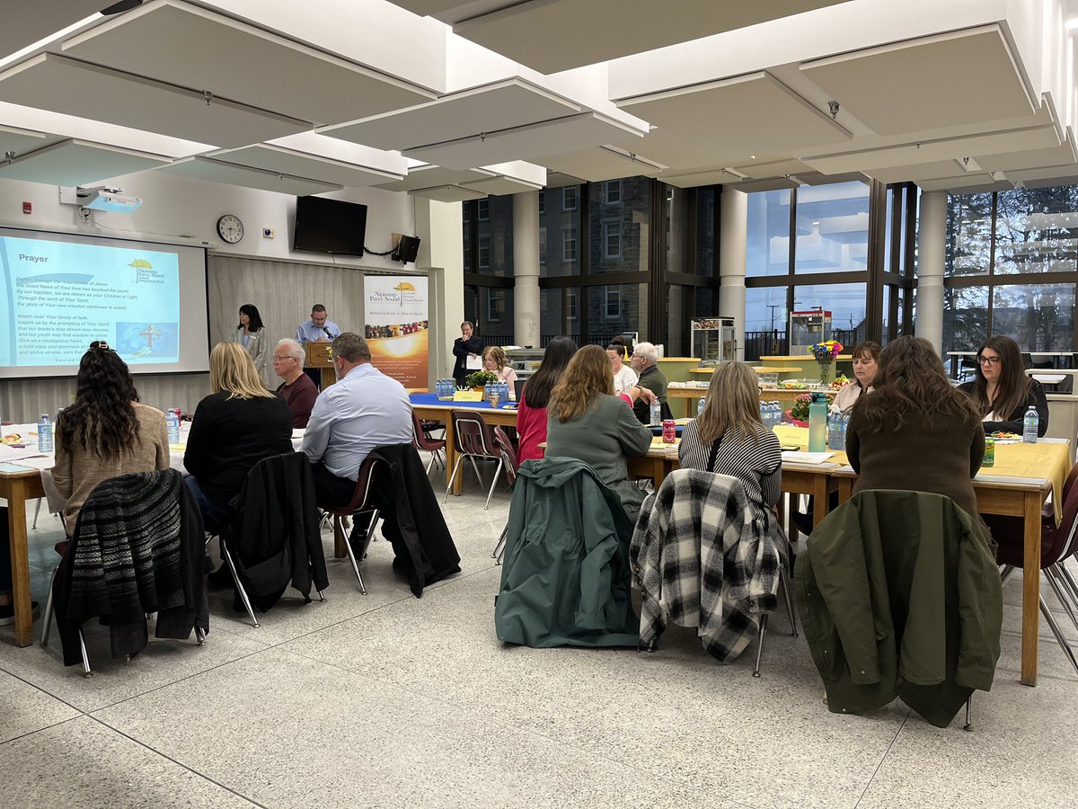 Our Board of Trustees were pleased to facilitate an engaging Ownership Linkage session with parents & principals of our Catholic School Advisory Councils to provide input into our strategic ENDs. We thank our @npsc_schools communities for your insights! @CatholicEdu #NPSCFaith