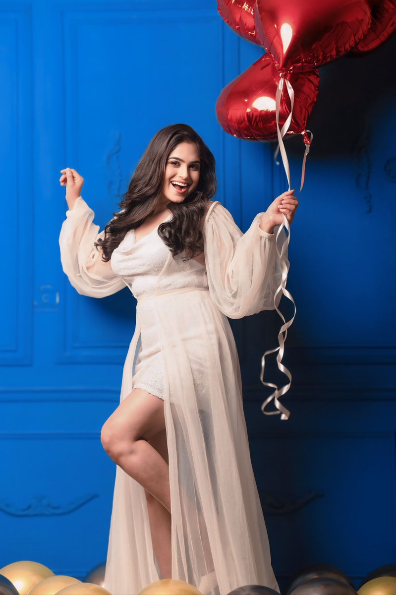 NainaGtweets's tweet photo. Happy Birthday to the Queen who has a heart of gold, to the Queen who has always been there for us. May your day be filled with love, laughter, and the warmth of those who cherish you. Happy Birthday Naina. 🎉🎂🎀💗🥳🎉🎊🧿

               - Team Naina https://t.co/n45ZlaOtlw