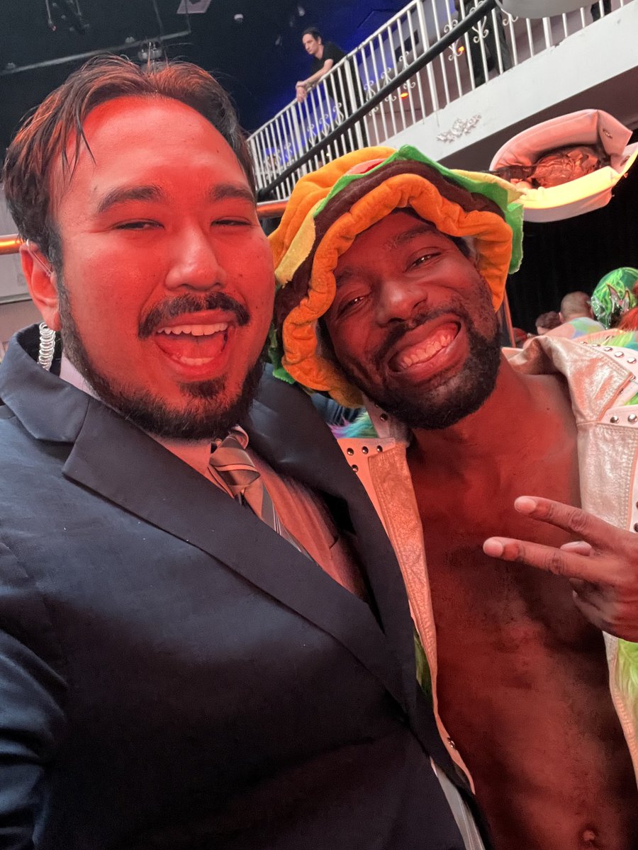 Was super happy to finally check @CheeseburgerROH off my ring announcing list on Sunday. Wonderful dude.