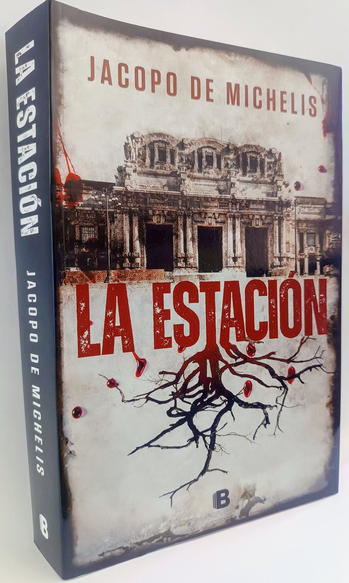 'una historia compleja y articulada. Con 'la estación ' Jacopo De Michelis se erige como uno de los cánones del género con esta #novelanegra; es adrenalina pura'
       Maurizio de Giovanni
$399