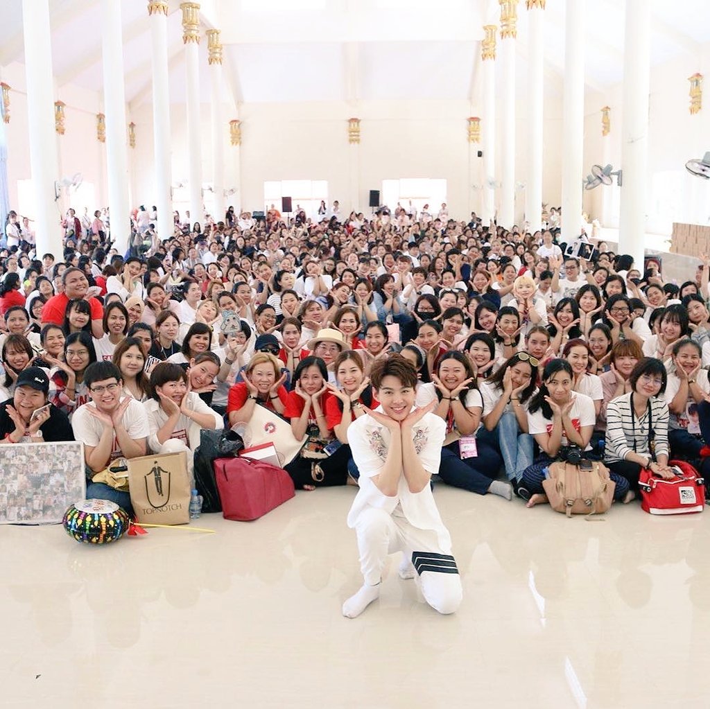 สุขสันต์วันเกิดนะคับพิเซ้นต์อายุ 26 ขวบแย้ว ขอให้นู๋มีแต่ความสุข สิ่งไหนที่ปรารถนา สิ่งไหนที่อยากทำ ขอให้นู๋ได้ทำ และขอให้สิ่งที่นู๋ทำประสบความสำเร็จนะคับ ขอบคุณที่เกิดมาเป็นความสุขให้กับแม่นะลูก รักนู๋เซ้นต์มาก❤️
HAPPY DAY26 SAINTSUP
#แฮปปี้เดย์26เซ้นต์ซุป
#Saint_sup #MingEr