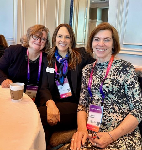 So great to catch up and talk with @MountMary prez Isabelle Cherney & @GrandViewUniv prez Rachelle Keck during the 2024 @asugsvsummit. Always a pleasure to talk independent higher education!