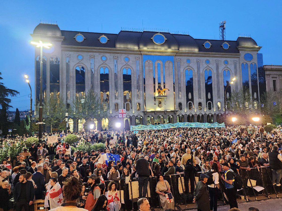 Georgians are loud and clear: No to Russian interference ! And they are right ! #TbilisiProtests