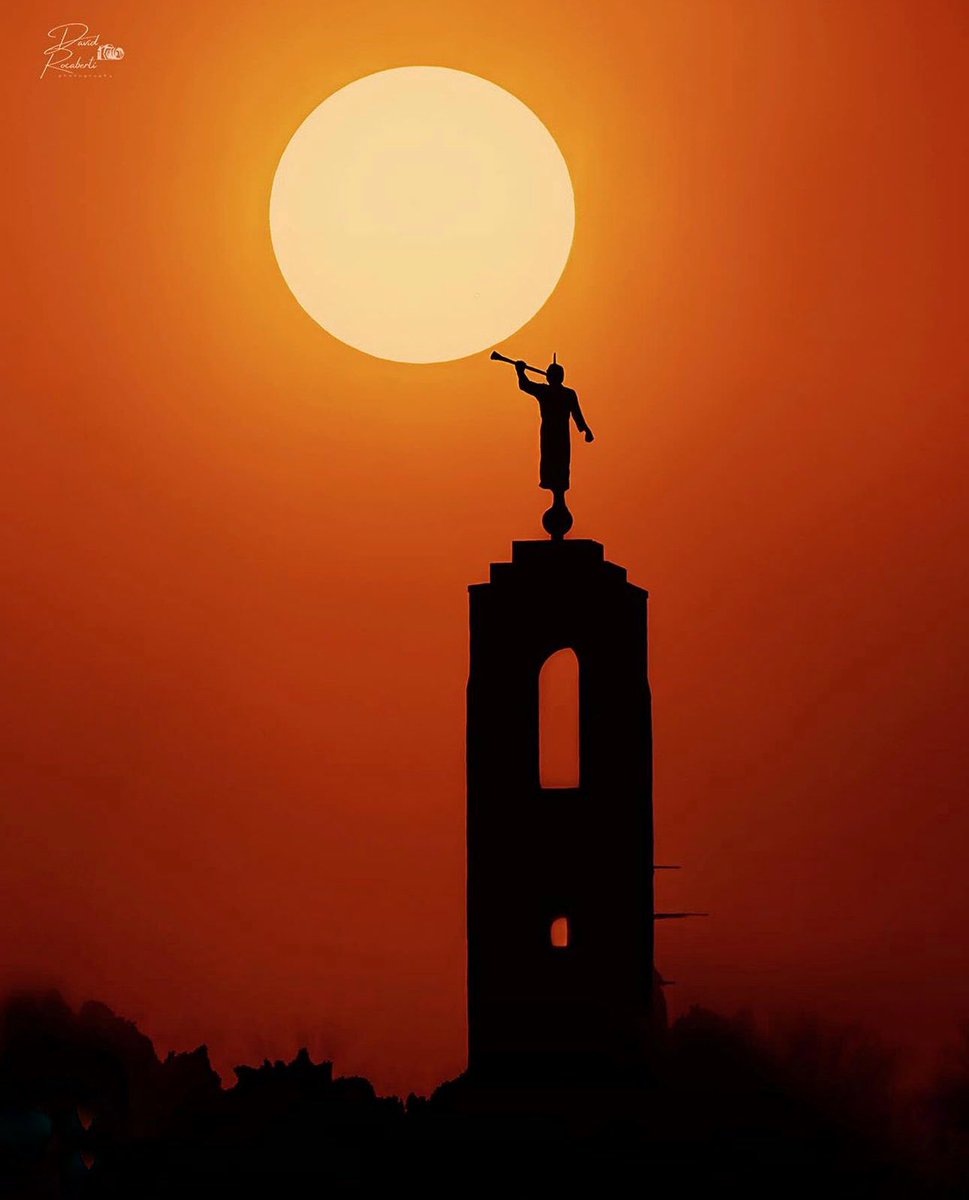 ¡Buenas noches, #igers! Vaya sol de #Madrid 🧡💛✨💫🌟 📸 foto de @davidrocaberti 

Gracias por compartir todos vuestros momentos en #Igersspain