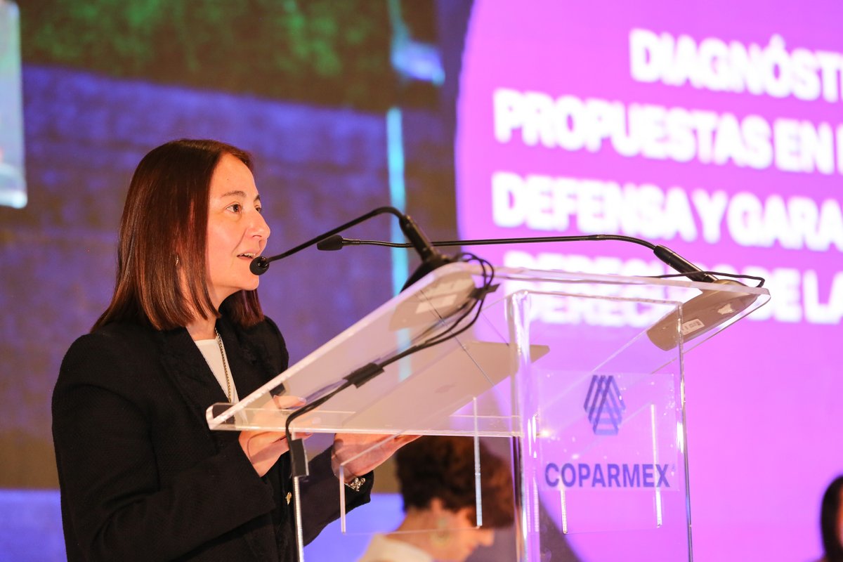 🙋‍♀️ 'En la mano de todos ustedes y todas nosotras, está el futuro de nuestras niñas y jóvenes' - Señaló @XimenaCespedesA, Presidenta del Comité de Difusión de #Coparmex.