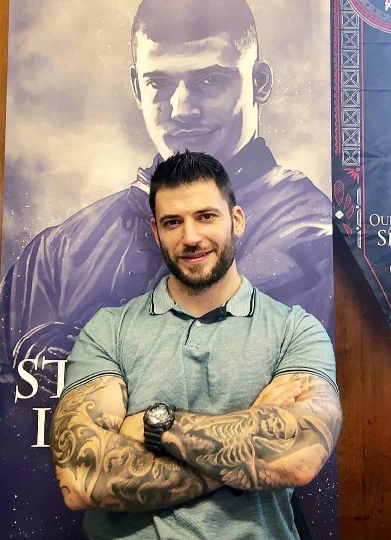 Harry Potter’s Viktor Krum really went from a tasty snack to a full meal. ✨👌🏻