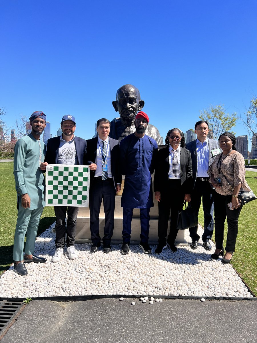 Tunde_OD's tweet photo. We share our dreams at the United Nations Hq in New York City today. https://t.co/t3aLYezop1