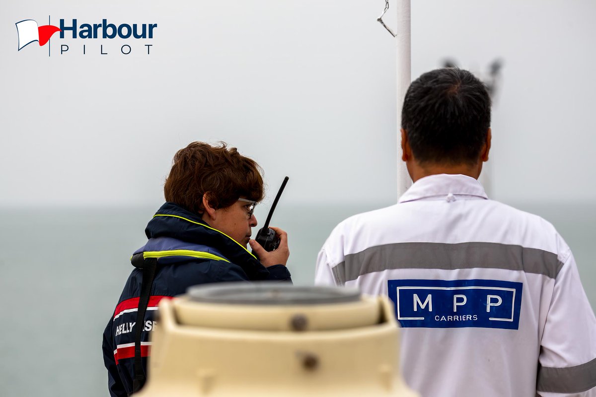 Pilot and master Cape Henry inbound Alcanar/Cemex port. 
harbourpilot.es/wp-content/upl…
#pilot #practico #HarbourPilot