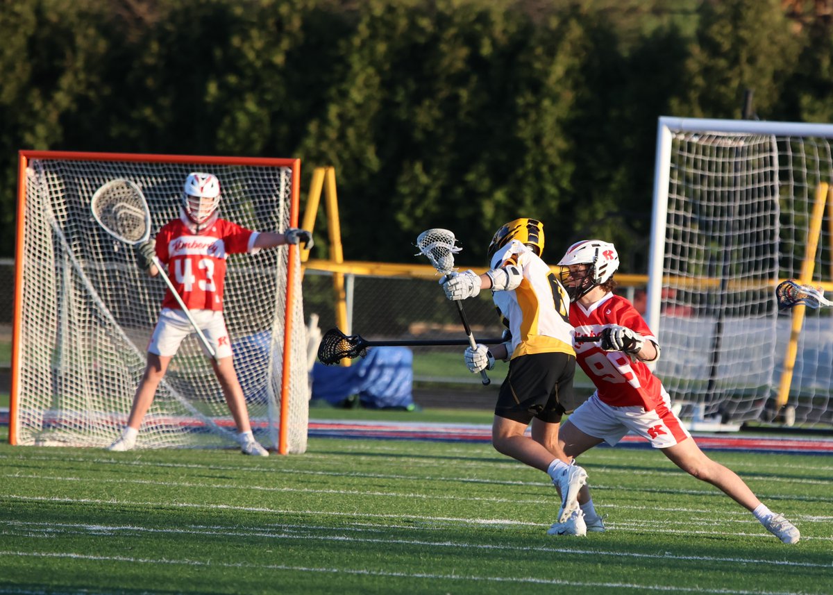 Julie Detjen tweet media