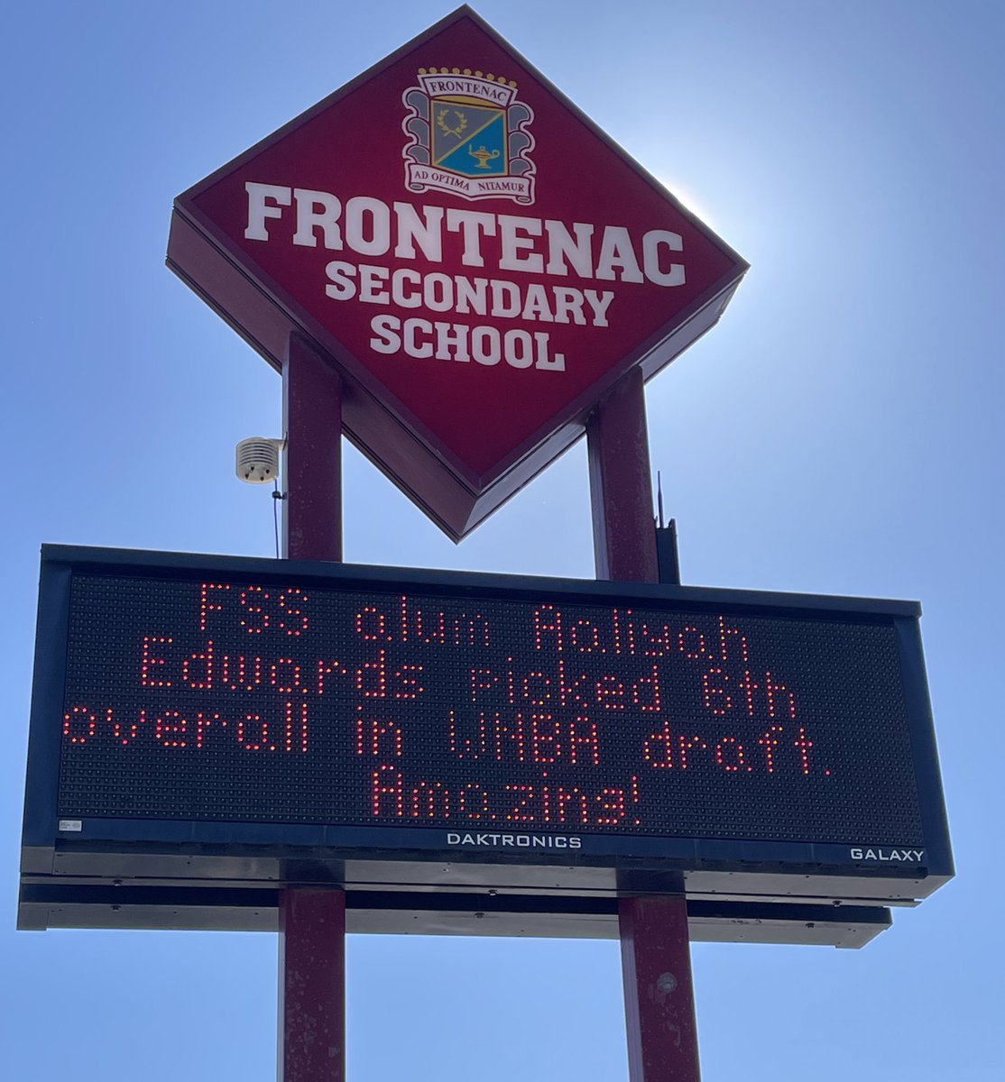 Kingston’s @AaliyahEdwards_ getting some love from her old high school, @FSSprops, after being drafted by the @WashMystics of the @WNBA. 👍