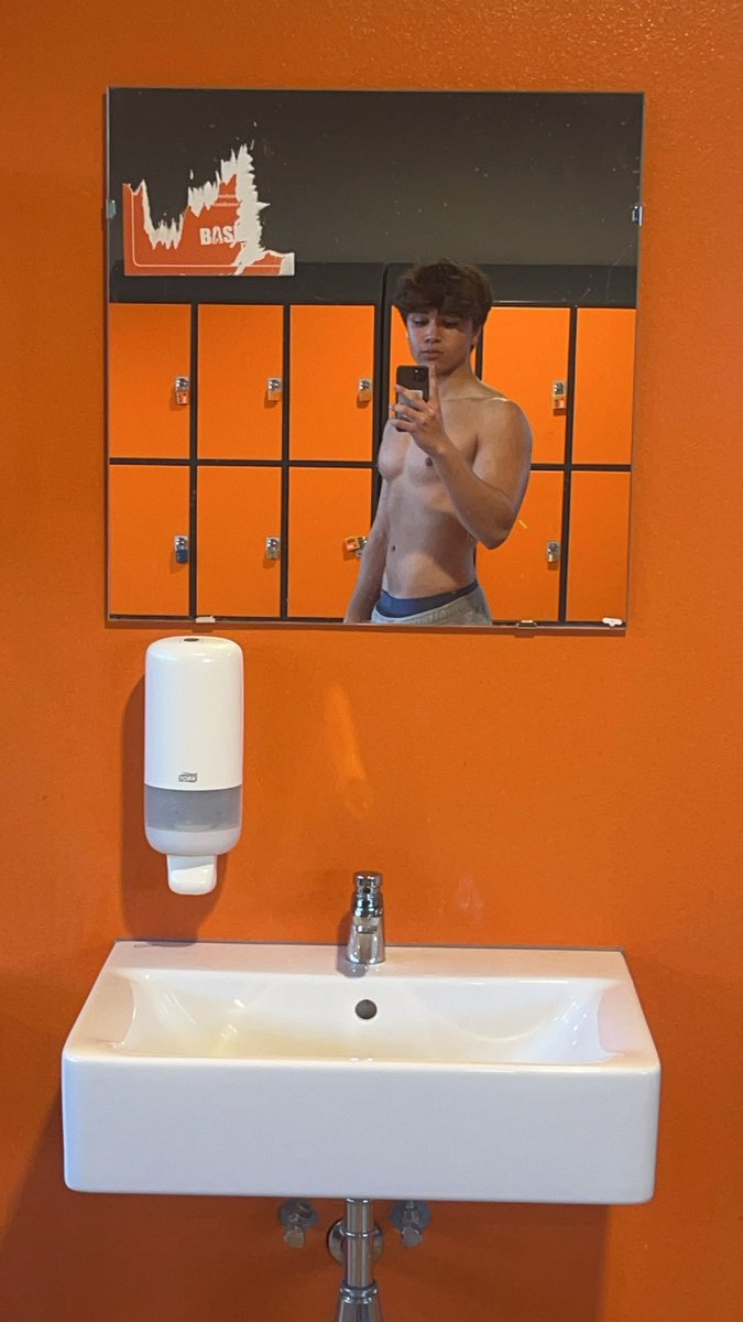 lechris1908's tweet image. Slechte lighting maar gaat opzich goed toch jongens?