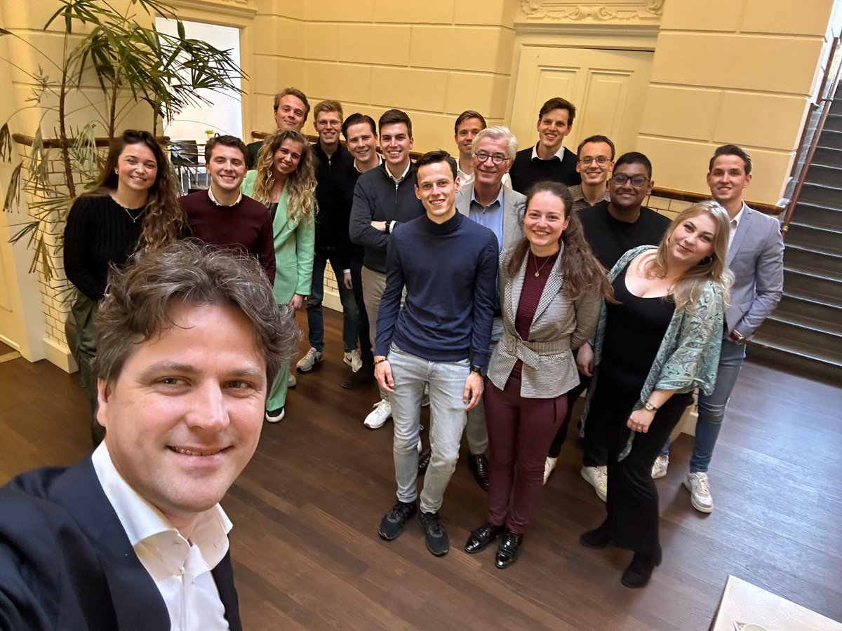 HenriBontenbal's tweet image. Vanavond samen met @JWiertz48471 met de jongeren van het @CDJA gesproken over de toekomst van het CDA. Mooi gesprek!