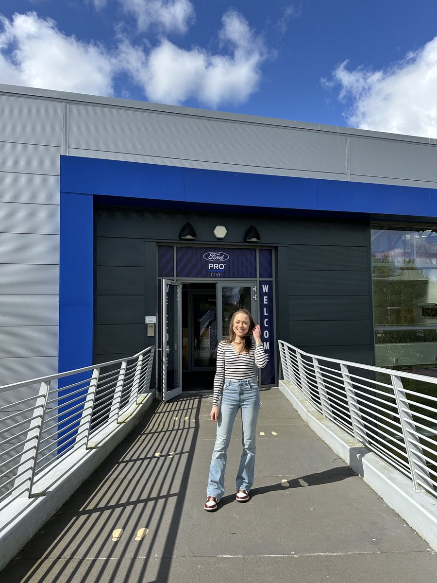 SoWrightLive's tweet photo. #FordProLive we are ready for you! Presenter Sophie reporting for dutyππ€πππ» https://t.co/1b8OrjKOG6
