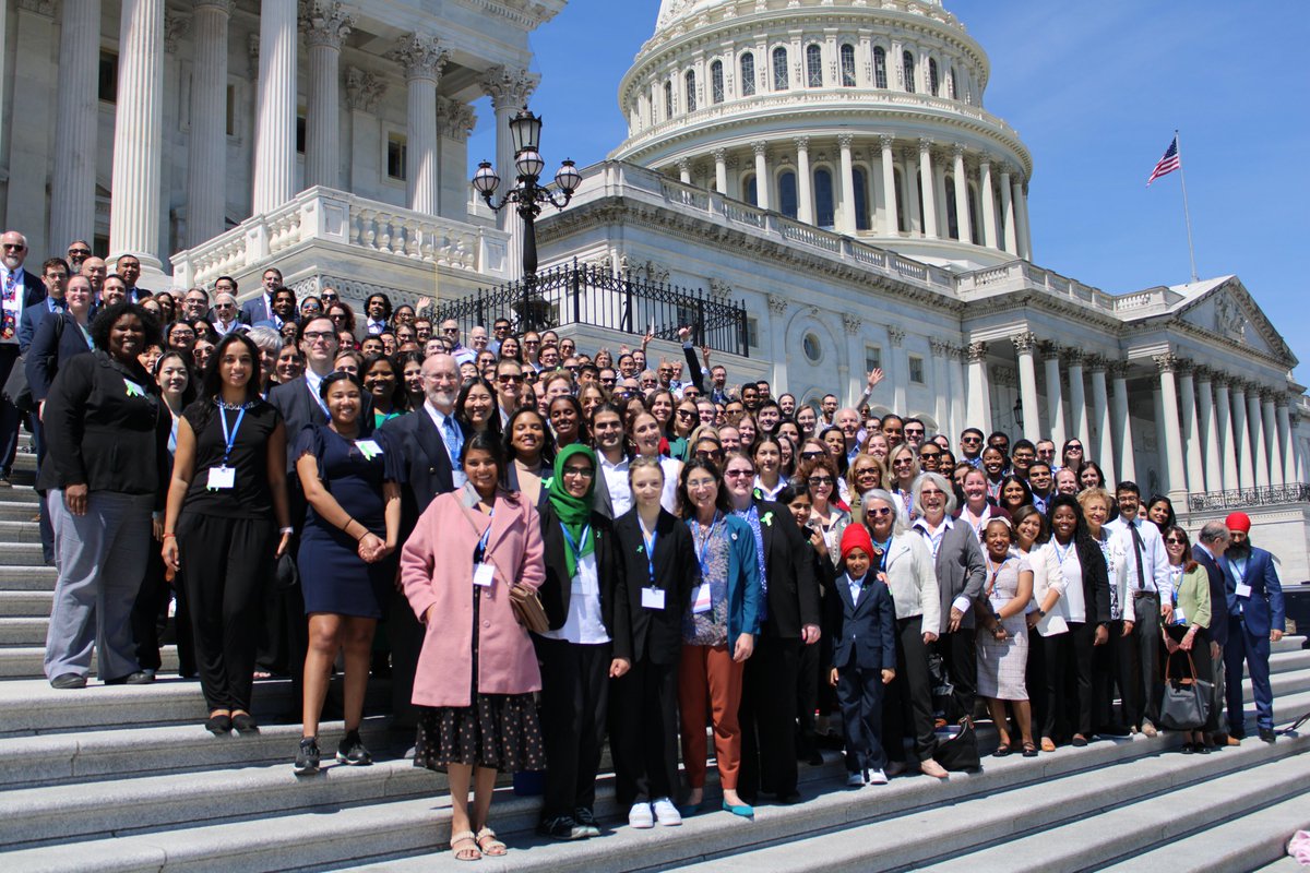 More than 200 @AACAP members are on the hill today advocating to help advance federal efforts to strengthen mental health parity, promote integrated models of behavioral health care, and build the child and adolescent psychiatry workforce. #AACAPLC24