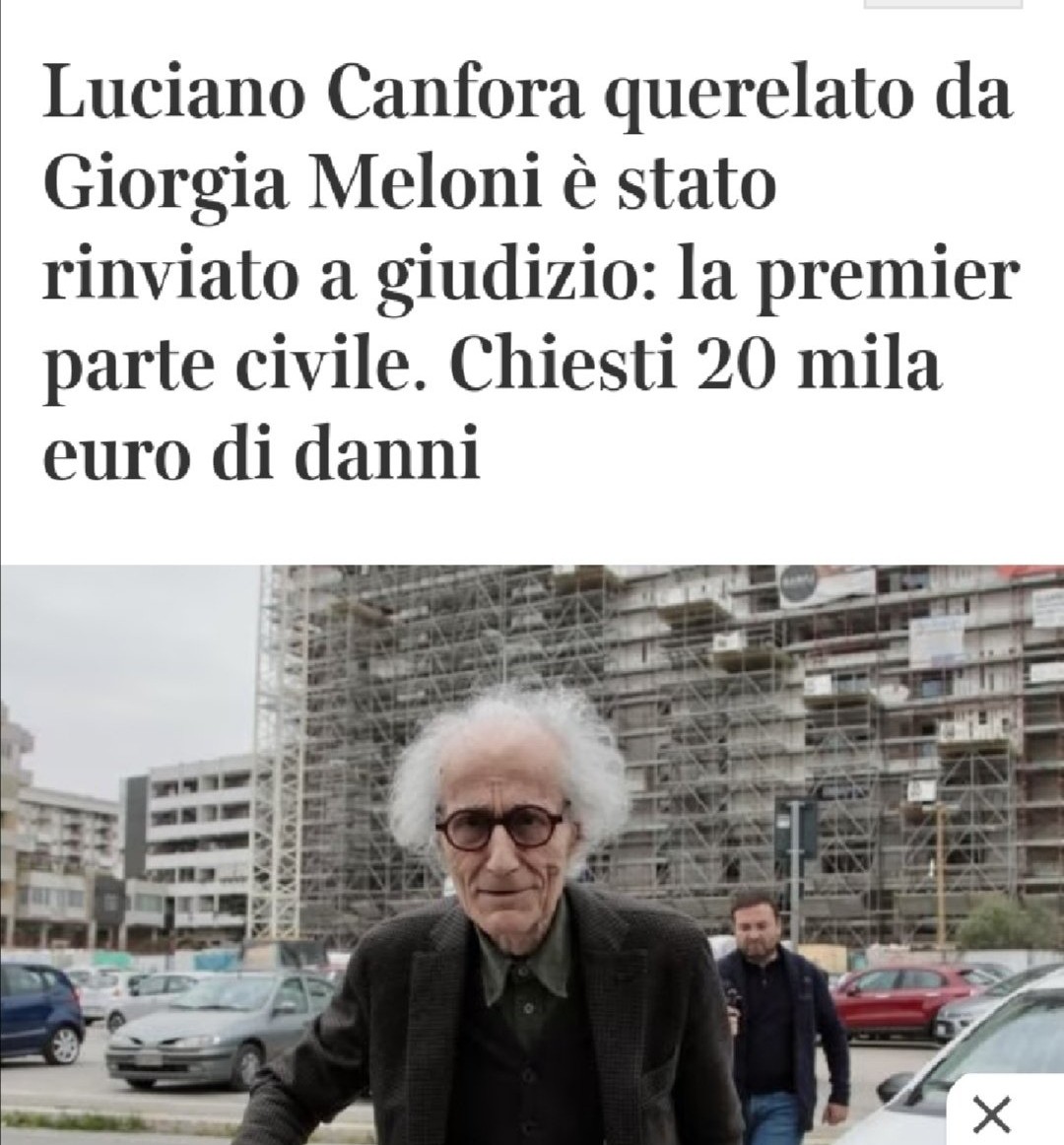 A Settembre subirà il processo: schifo totale. Io sto con LUCIANO CANFORA. (gradito retweet🙏) #Meloni_è_poca_cosa