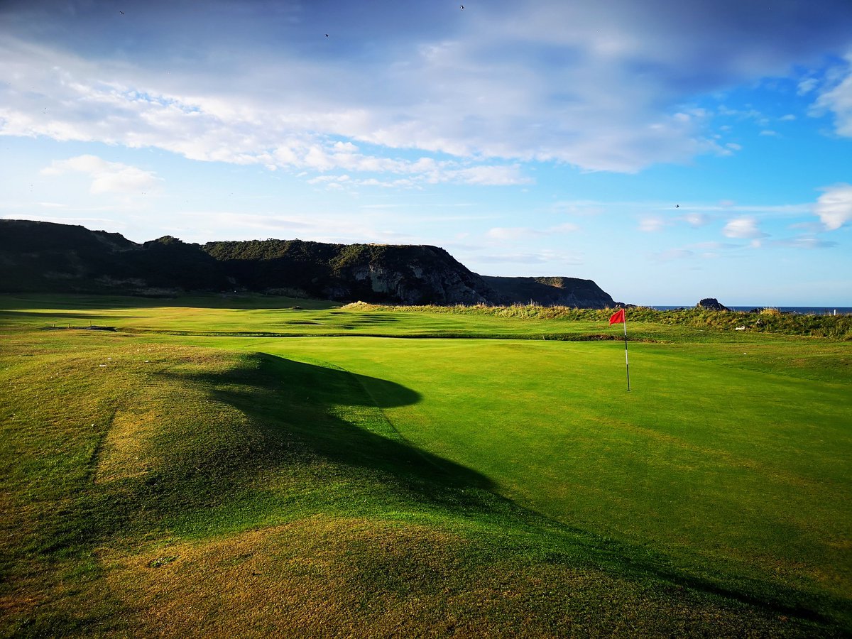 As I travel Far and Sure across the @OTMTrail I try to capture some images of the courses touched by the genius of the Grand Old Man of Golf. First up was the links @CullenGC1