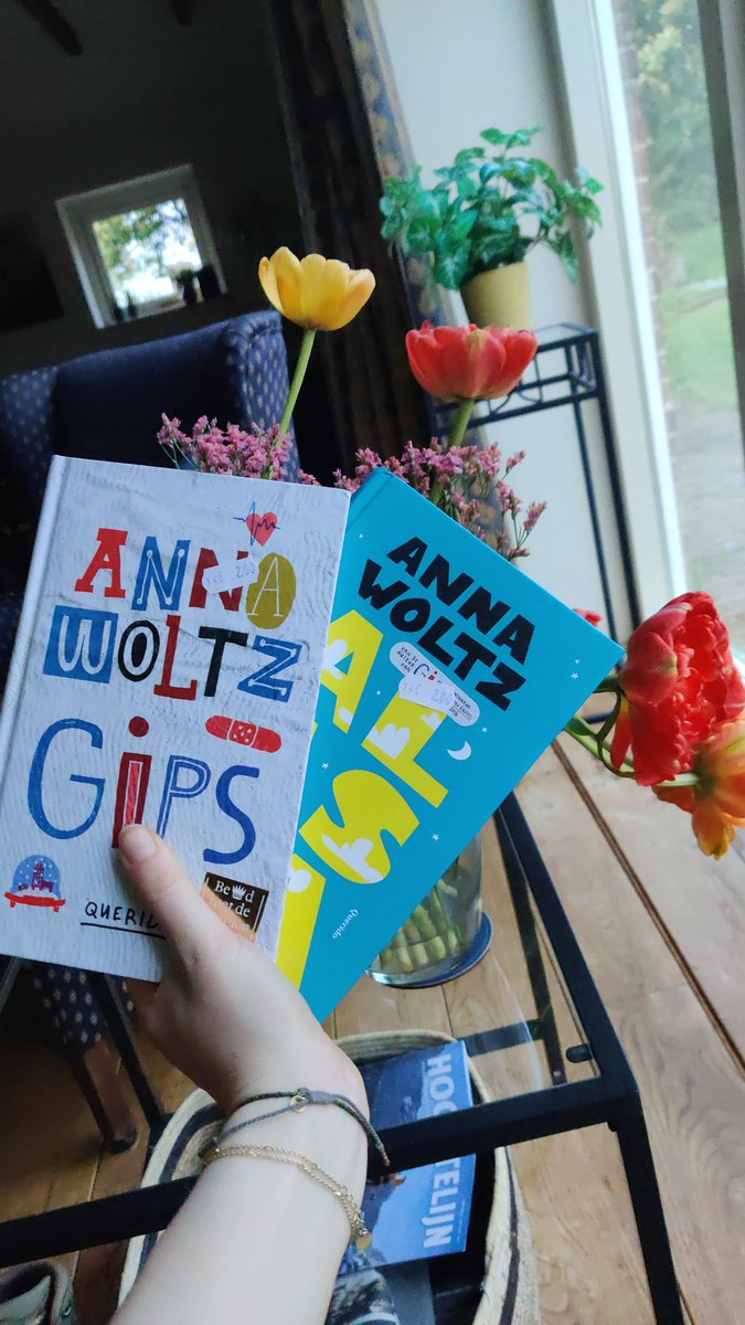 Een van de weinige @annawoltz die ik nog niet gelezen had. Heerlijke kringloopvondst ❤️ #boekperweek