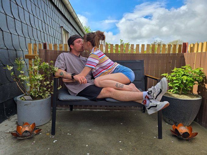 Ihr kennt mein Solo OnlyFans Account, auf diesem gab es bis heute t&auml;glich FSK 18 Clips/Pics https://t<a href="/tag/newclip"class="tags"><span>#newclip</span></a><a href="/tag/reanimationstraining"class="tags"><span>#reanimationstraining</span></a>