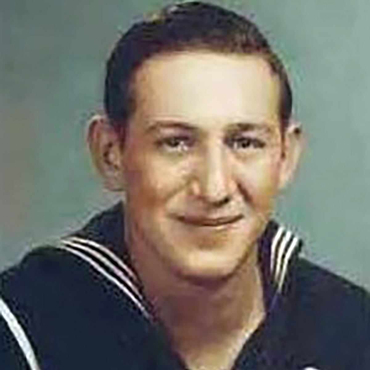 S1c James W. Holzhauer, 23, died aboard #USSOklahoma on Dec 7, 1941. He was finally accounted for on May 18, 2018 and will be buried on May 20, 2024, at Punchbowl Cemetery: 
facebook.com/PacificParksPE…
#PearlHarbor #RememberHonorUnderstand