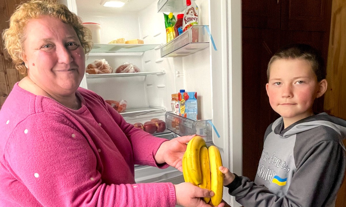 Maksym has a developmental disability which has forced him to stay at home. He is a gentle, kind, and friendly boy who is always willing to help the family. Their refrigerator recently broke down. However, thanks to your donations, the family received a new refrigerator!