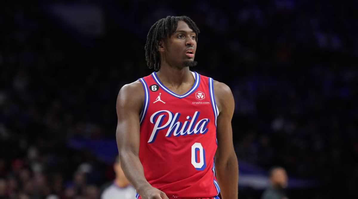 BullsMuse_'s tweet photo. Bulls climbed from 13th to 9th seed when LaVine and DeRozan got hurt and Coby led the team. 

76ers fell from 3rd to 8th seed when Embiid got hurt and Maxey lead the team.

Carry on… https://t.co/hZSaSfL675