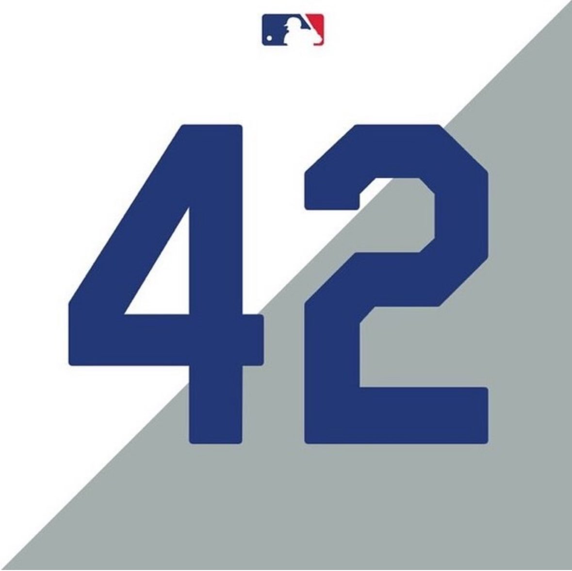 CortazarPodcast's tweet photo. Maybe tomorrow we’ll all wear 42, so nobody can tell us apart. #Jackie42 https://t.co/iPSIRcoWHQ