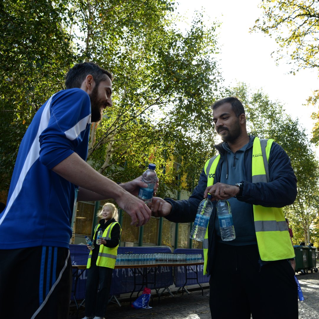 The Coventry Half Marathon is next week😀 Who is excited? Join us for another great day finishing at the Coventry Cathedral🏁 Help us out throughout the course and cheer runners through the finish line. Follow the link below if you are interested👇 bit.ly/4cYapWE