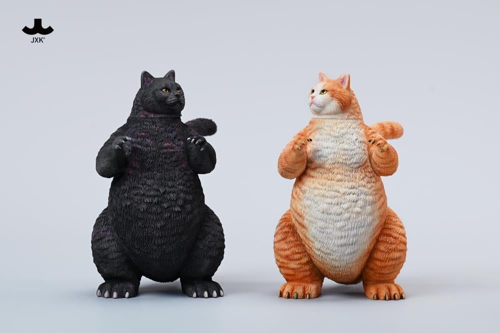 JxK Studio Kitty Kaiju are up for preorder at BBTS ($67.99 each): Orange & White - bit.ly/49DBifI Black - bit.ly/3Q6JApk