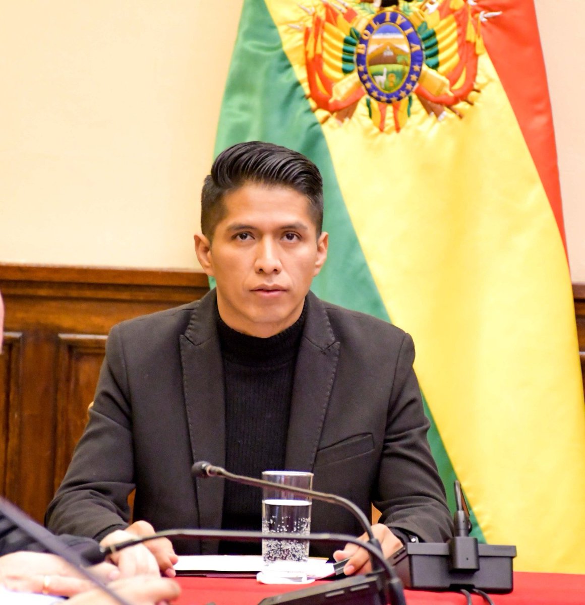 Presidente del Senado de Bolivia rechaza acusaciones infundadas de ministra argentina sobre presencia de fuerzas iraníes. ▶️ Link: acortar.link/CJzJbI