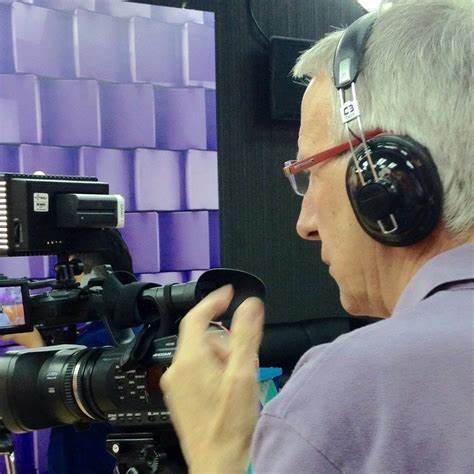 Criação e design de imagem, formação e treinamento de equipes; direção de programas de televisão.

Campanhas políticas na América Latina — Brasil — e na África — Angola.

#radio
#documentario
#midia
#mídiadigital
#multiplataforma
#televisao
#marketingpolitico