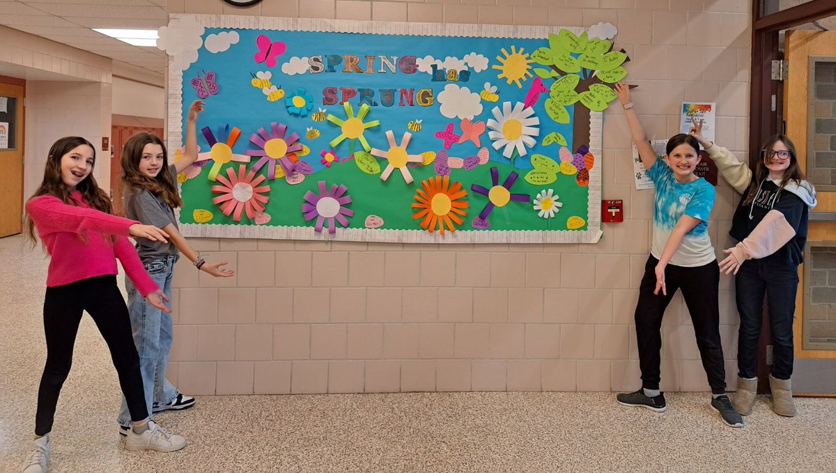 Our Good Vibes Only club completed their spring bulletin board, brightening the hallway! 🌞 🌸