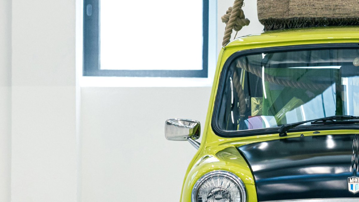 MINImexico's tweet image. POV: Cuando te das cuenta que es imposible elegir solo un MINI One-Off Series.

#MiniClassic #MINIIcons #BIGLOVE #MINIMexico