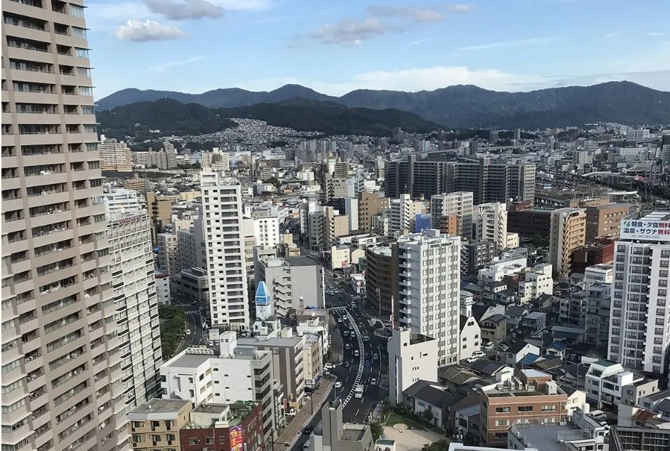 @g900ap 250? Ah, we've got enough nuke to do the same. Although Russia only has 150 m ppl. There will be absolutely nothing left of Russia, while Europe will recover and carry on. In 50 years, every thing will be back to normal, only much safer. Images: Present-day Hiroshima