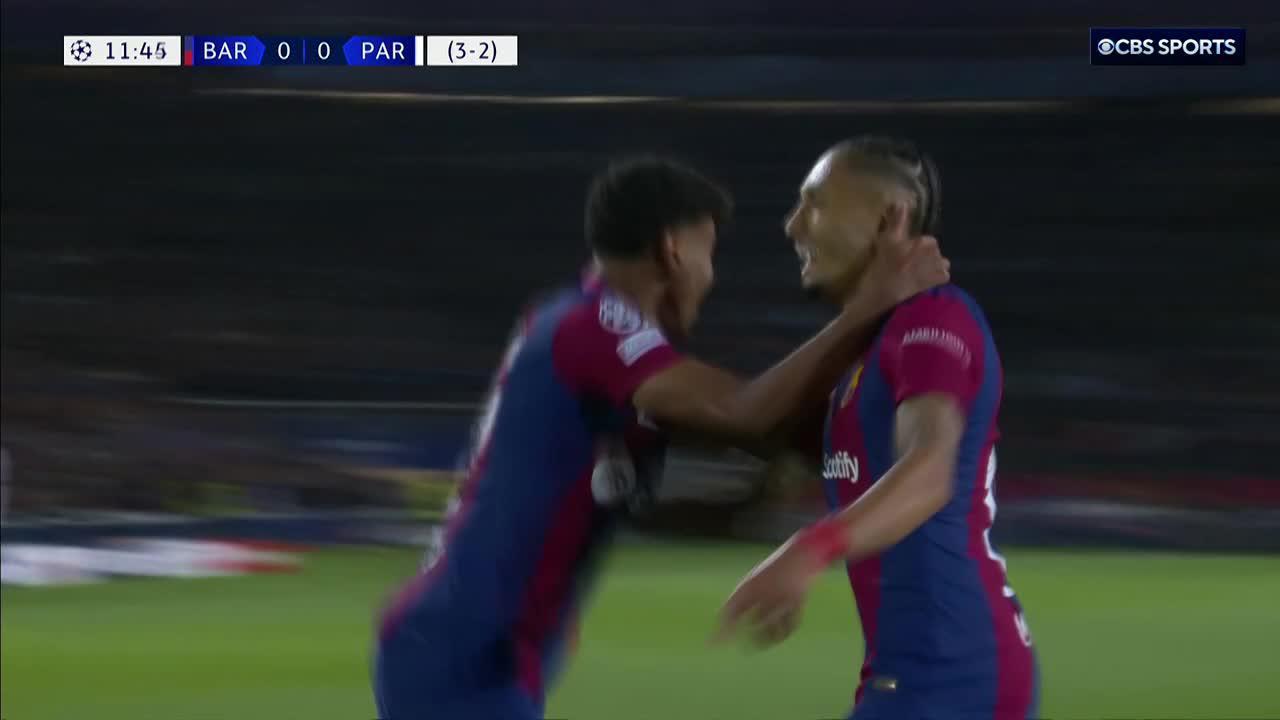 Raphinha is at it again!Barca's first leg hero bags his third goal of the tie after a bit of brilliance from Lamine Yamal 🔥