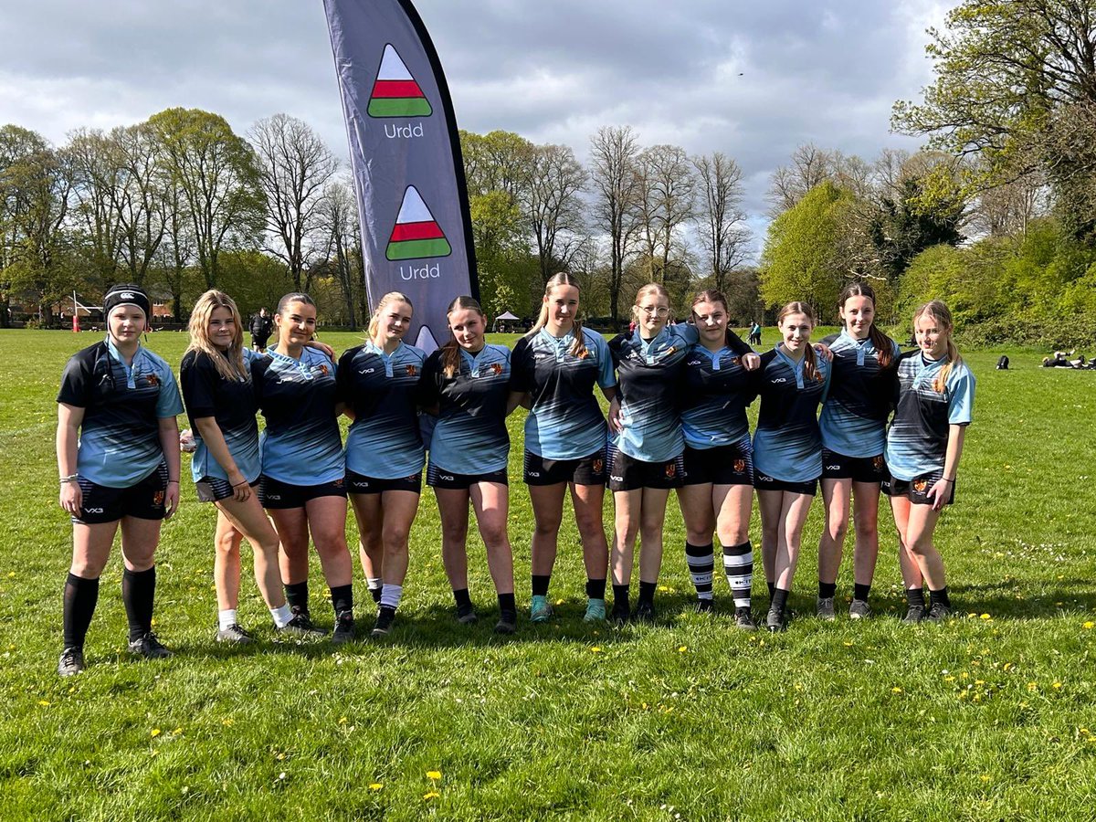 ⭐️ URDD WRU 7s PLATE WINNERS! ⭐️ What an outstanding season these girls have had. So proud of their hard work and determination today to come away with yet another Plate competition win this season 👏 #rolemodels @UrddWRU7