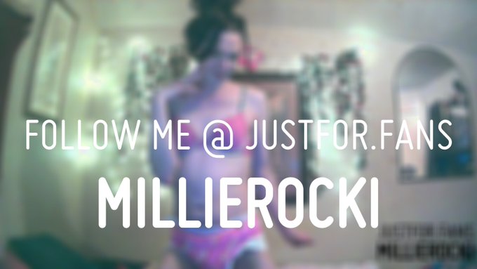 barbie panties and diaper!...  See this and more at: https://t.co/XUpu2h7u2C https://t.co/tRiEaqHM2D