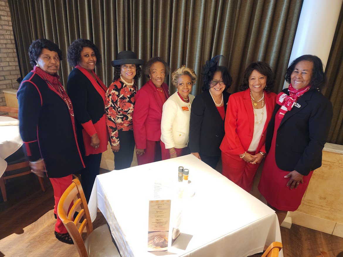 FCACDST's tweet photo. Beautiful Day for a Delta Dear Tea! #FCACDST #SensationalSAR #DST1913 #DeltaDEARS #CelebratingOurDEARS https://t.co/cRokhmGGH8