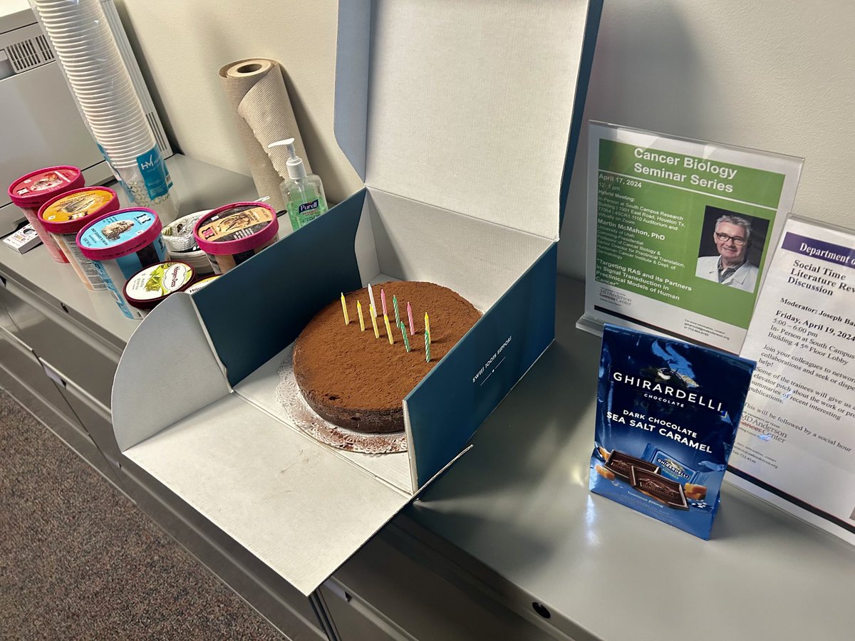 You know you’re someone pretty special when your #PDF mentor flies in for your #birthday and your students throw you a huge surprise party at work! Happy Birthday to the most fabulous (and athletic) scientist I know ⁦@DrAriaV⁩ ⁦@MaxTheSFCat⁩ ⁦