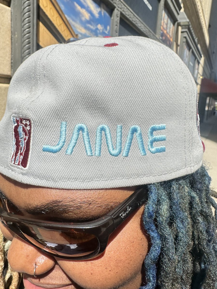 jleslieeeee's tweet image. I’ve been gifted with the wisdom to move more sensibly. 

25 years, that’s a quarter century. It already got me feeling differently…physically, spiritually, mentally &amp;amp; emotionally. 

Grateful to vibrate at this frequency.