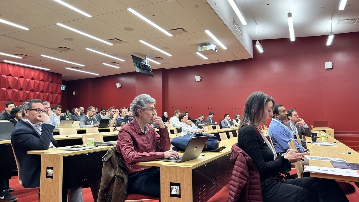 IVADO_Qc's tweet photo. 🖲 Workshop Harnessing #AI for the Accelerated Discovery of New Materials and Molecules: IVADO is delighted to welcome a delegation from the @acceleration_c to its first workshop! Partnership with Institut Courtois @UMontreal @Mila_Quebec @IRIC_umontreal➡️https://t.co/2GLuuC2VHb https://t.co/DR0vJxcZuq