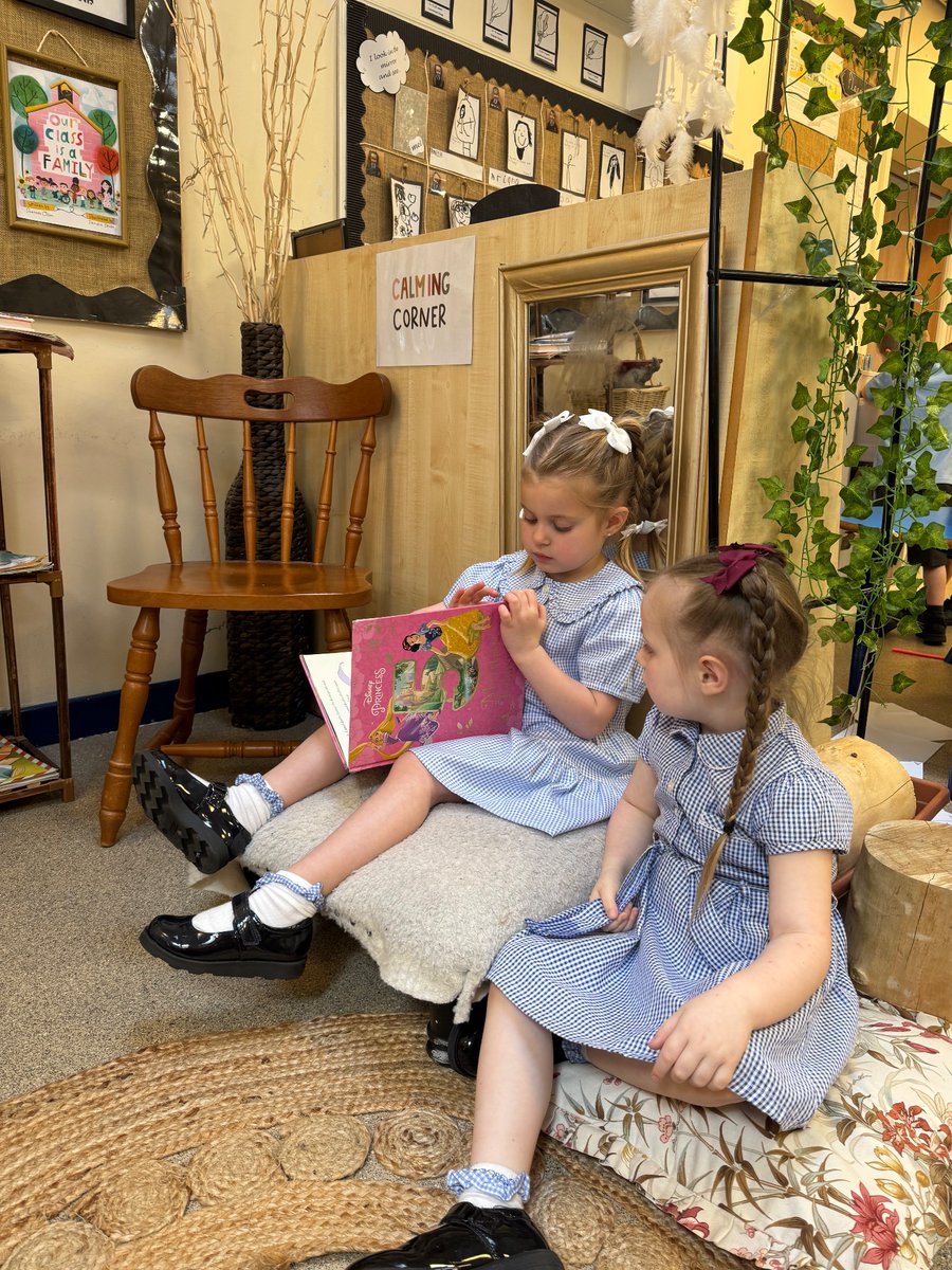 St_Andrew_Apost's tweet photo. Sharing a story in our calming corner is always an enjoyable part of our day in Reception. π₯Ήβ¨π We love to read stories together! #SuccessfulSATA #SuccessfulReading https://t.co/gAFVYQLbGR